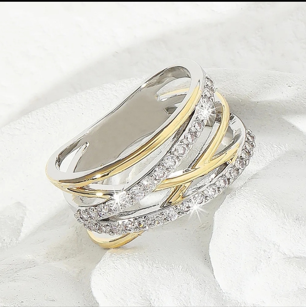 Luxury 18k Gold Eternity Ring